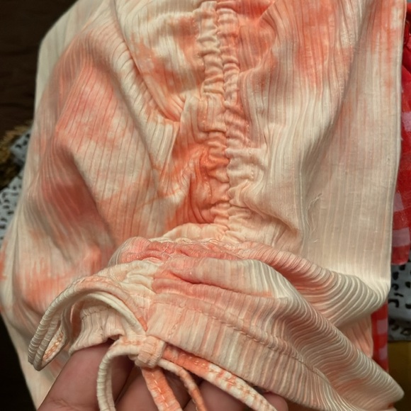 Form fitting midi dress NWOT - Picture 4 of 5